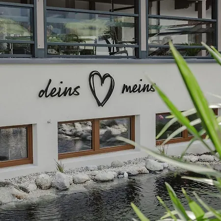 Apartment Lieblingsplatzl Inklusive Kostenfreiem Eintritt In Alpentherme Ganzjährig - Im Sommer Freie Bergbahnfahrten Bad Hofgastein