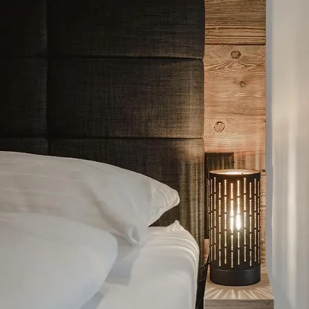 Lieblingsplatzl Inklusive Kostenfreiem Eintritt In Alpentherme Ganzjaehrig - Im Sommer Freie Bergbahnfahrten *