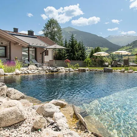 Lieblingsplatzl Inklusive Kostenfreiem Eintritt In Alpentherme Ganzjährig - Im Sommer Freie Bergbahnfahrten * Bad Hofgastein
