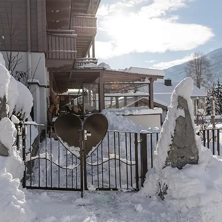 Lieblingsplatzl Inklusive Kostenfreiem Eintritt In Alpentherme Ganzjaehrig - Im Sommer Freie Bergbahnfahrten Apartment Bad Hofgastein